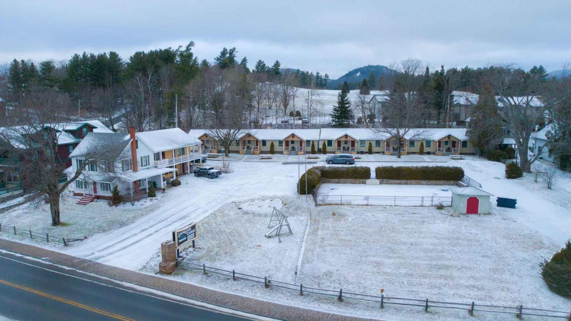 The Snowshoe Lodge เลคแพลซิด ภายนอก รูปภาพ